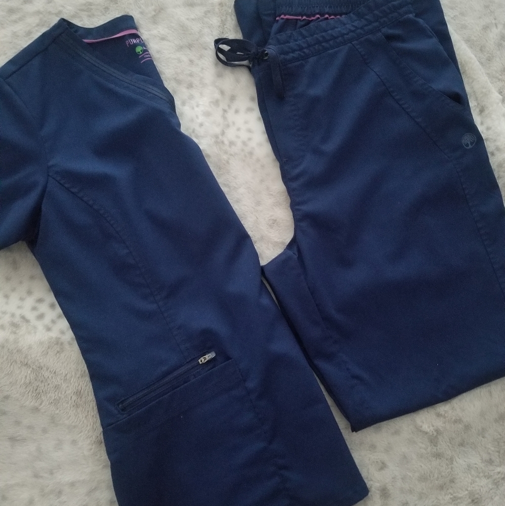 Healing Hands Navy Scrub set